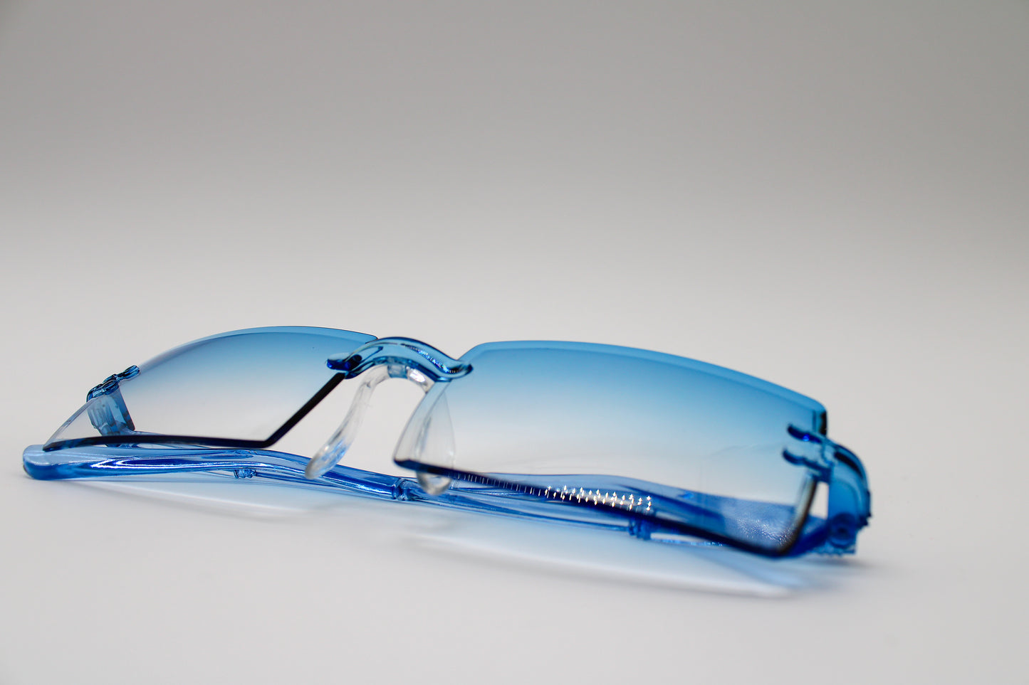 4 Shades of Ocean Blue- Shades