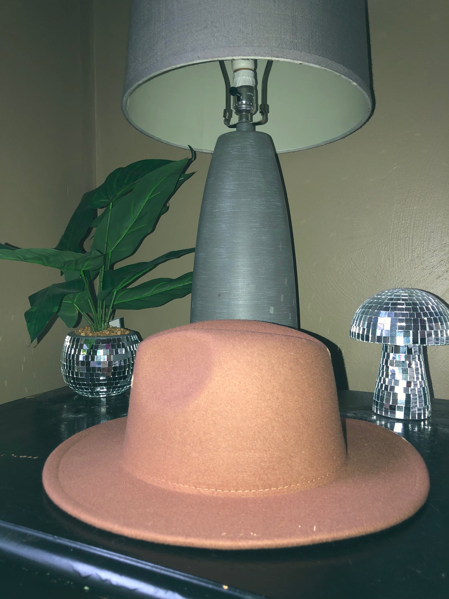 Mocha Vibez Fedora's